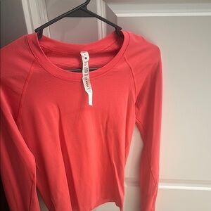 Women's Lululemon Pink long sleeve